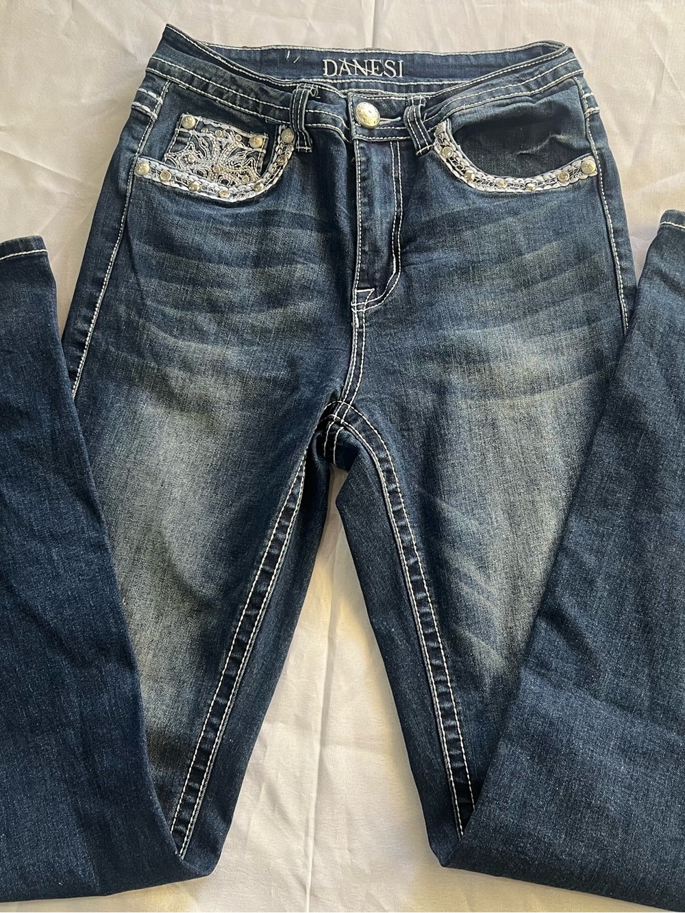 Danesi Women's Dark Blue Wash Bootcut jeans. Preowned